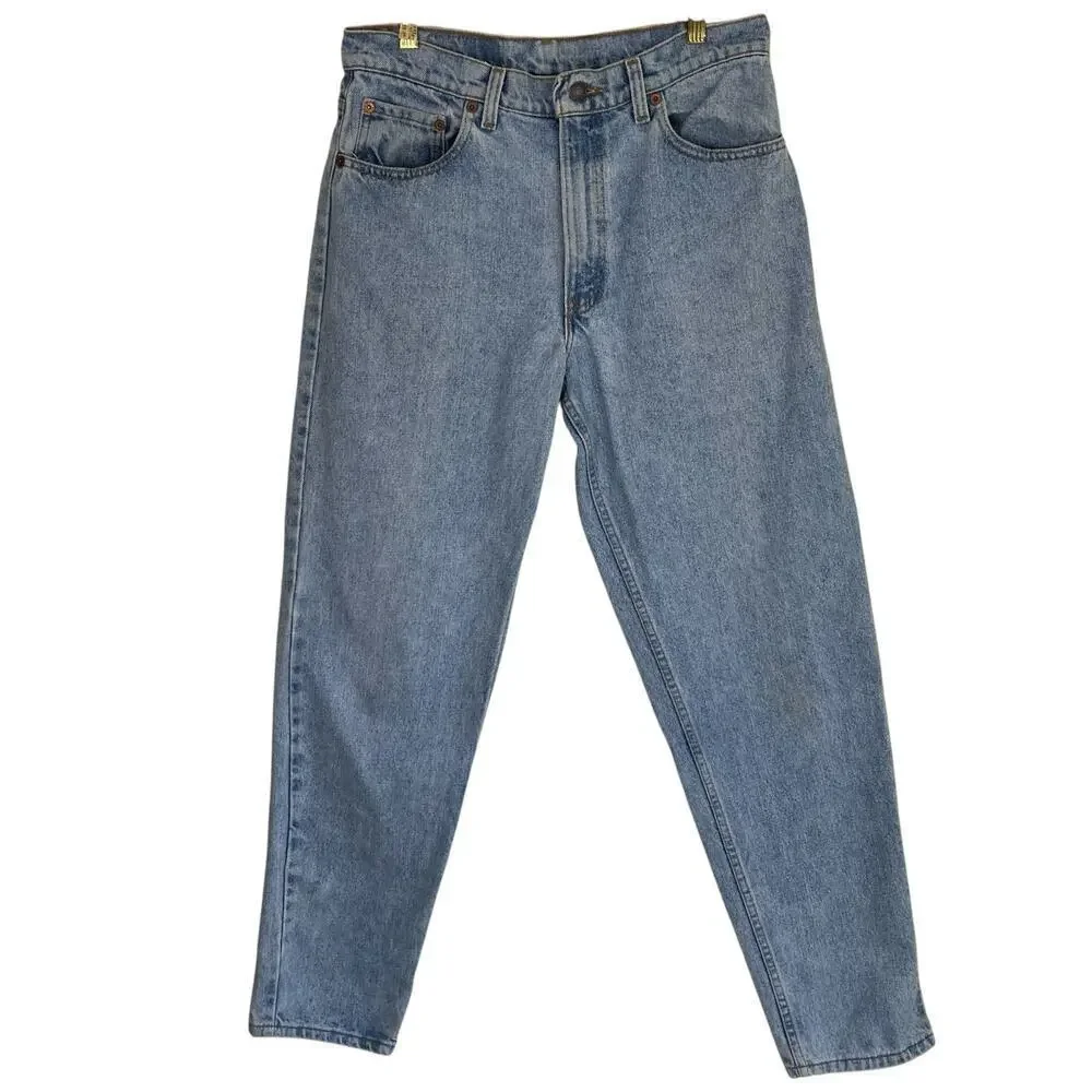 Vintage 90s Levi’s 550 Jeans Relaxed Fit Tapered Leg Light Wash Denim Casual